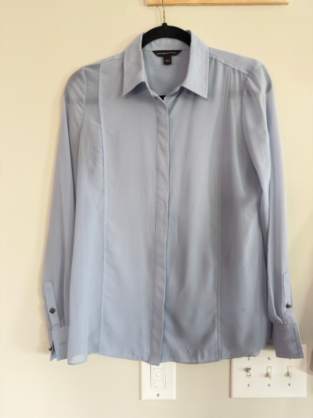 Rock & Republic Light Blue Button-Up Shirt
